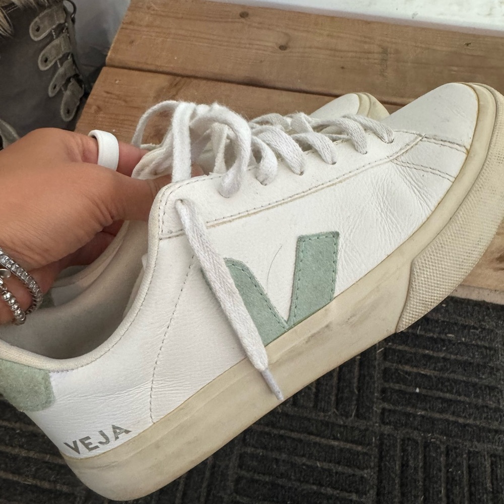 Veja Women's White and Light Green Sneakers